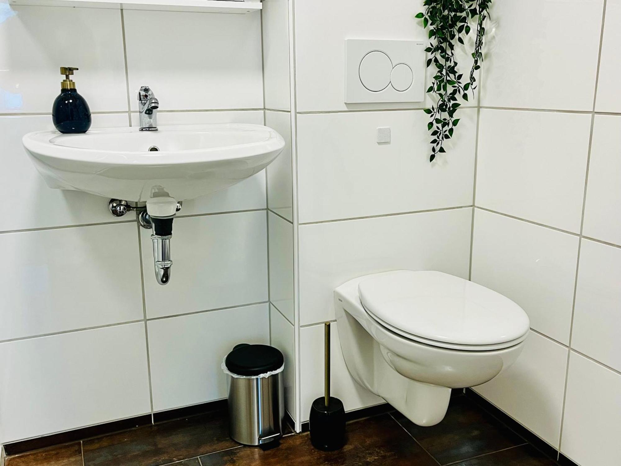 Apartment Aycatcherhomes - Lage I Zentral I Altstadt I Naehe Fluss Lahn I Wlan I Parterre Boutique Orion